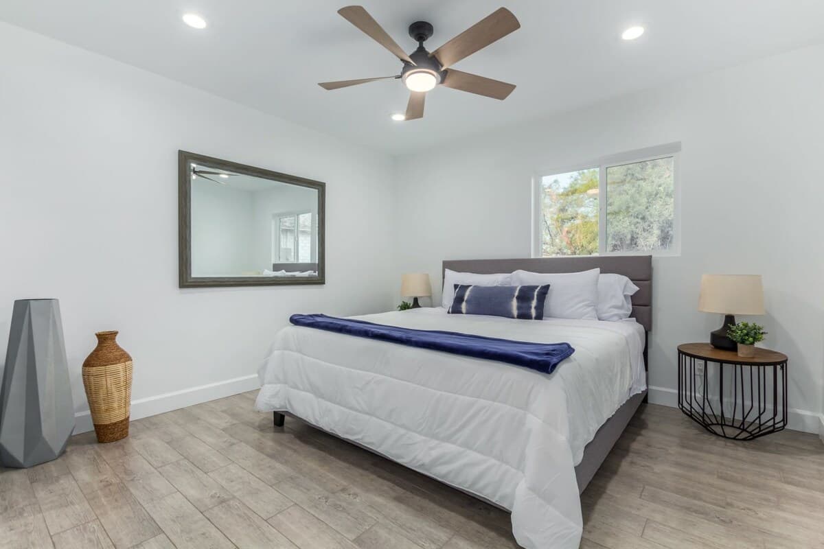 Crown Azul Retreat - Image 16