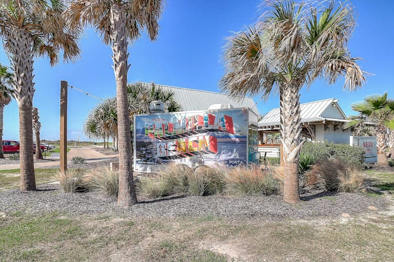 Commodore’s Hideout - Image 56