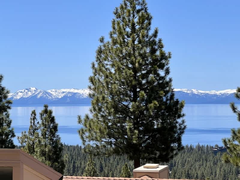 Cozy Mountain Escape - Image 23