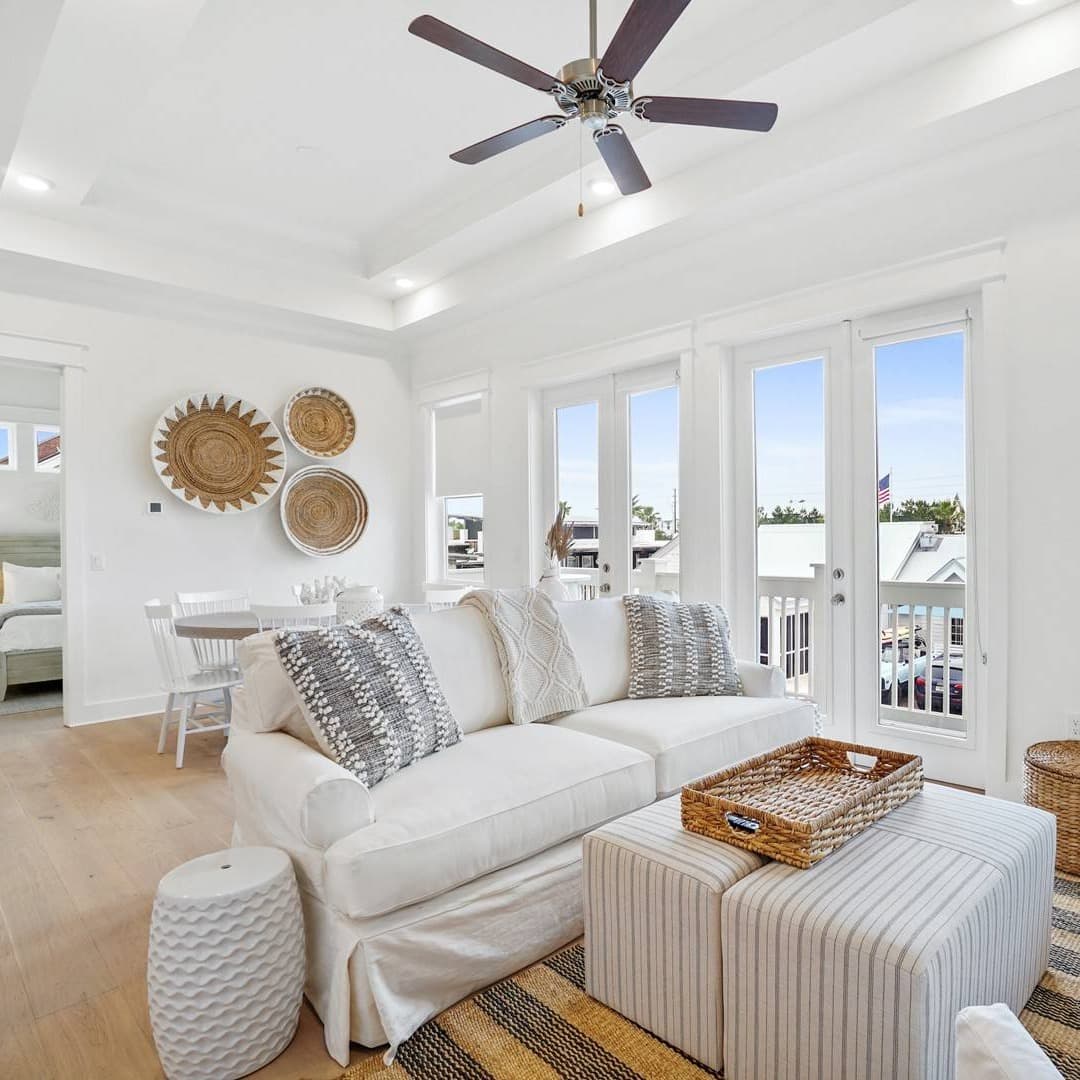 Salty Dog Sea Cottage - Image 1