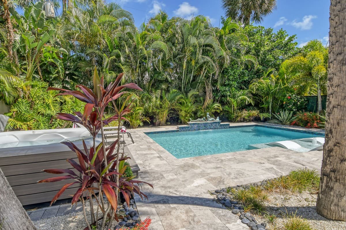 Mermaids Oasis - Image 42