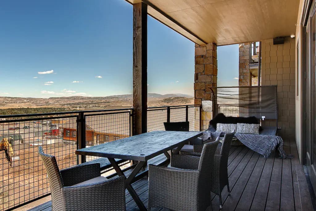 Blackstone Retreat Home - Image 12