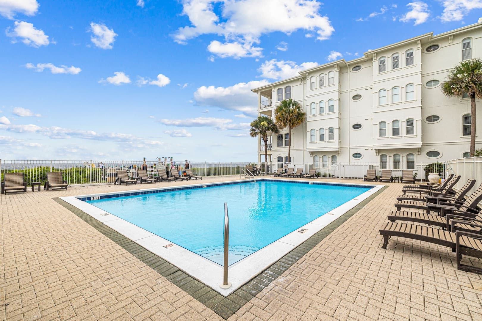 Beach Heaven - Image 63