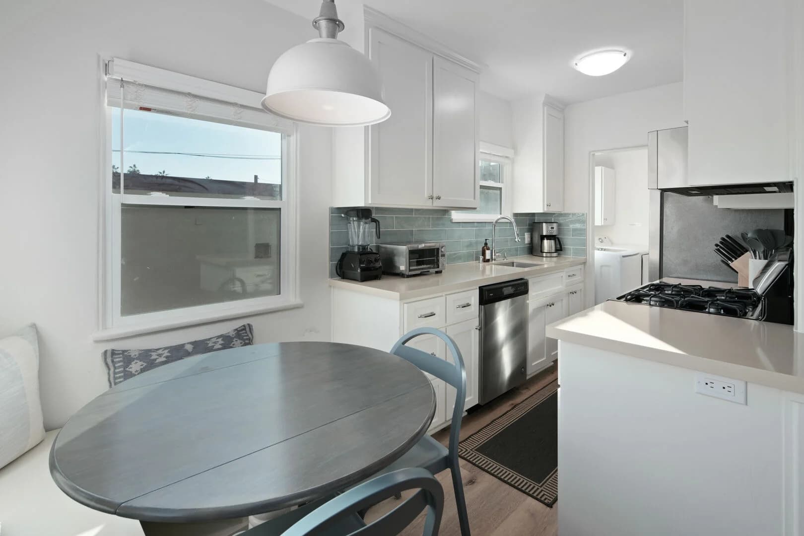 Bayside Home - Image 9