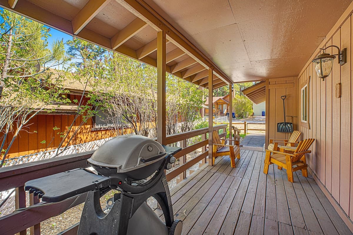 Country Club Cabin #357 - Image 15