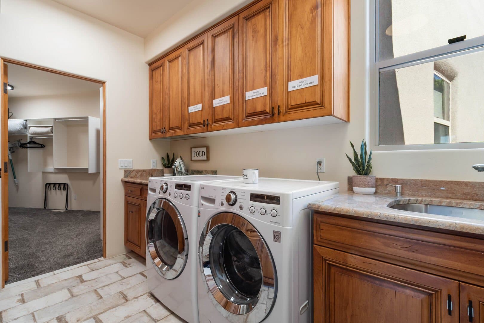 West Chateau - Image 93