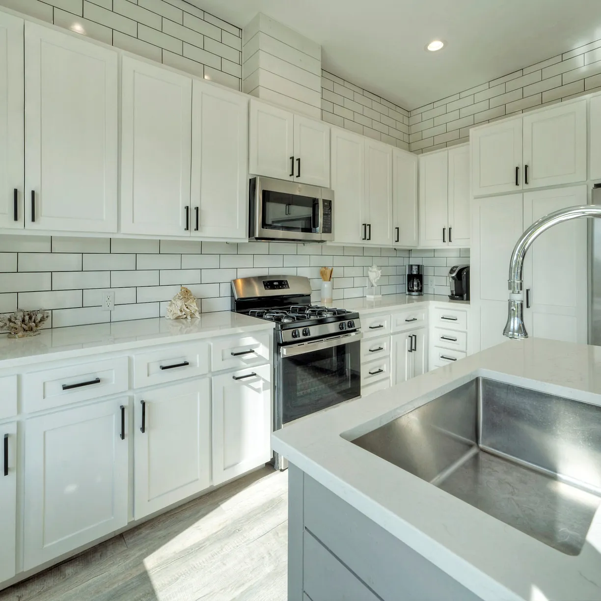 Wild Horse House - Image 9