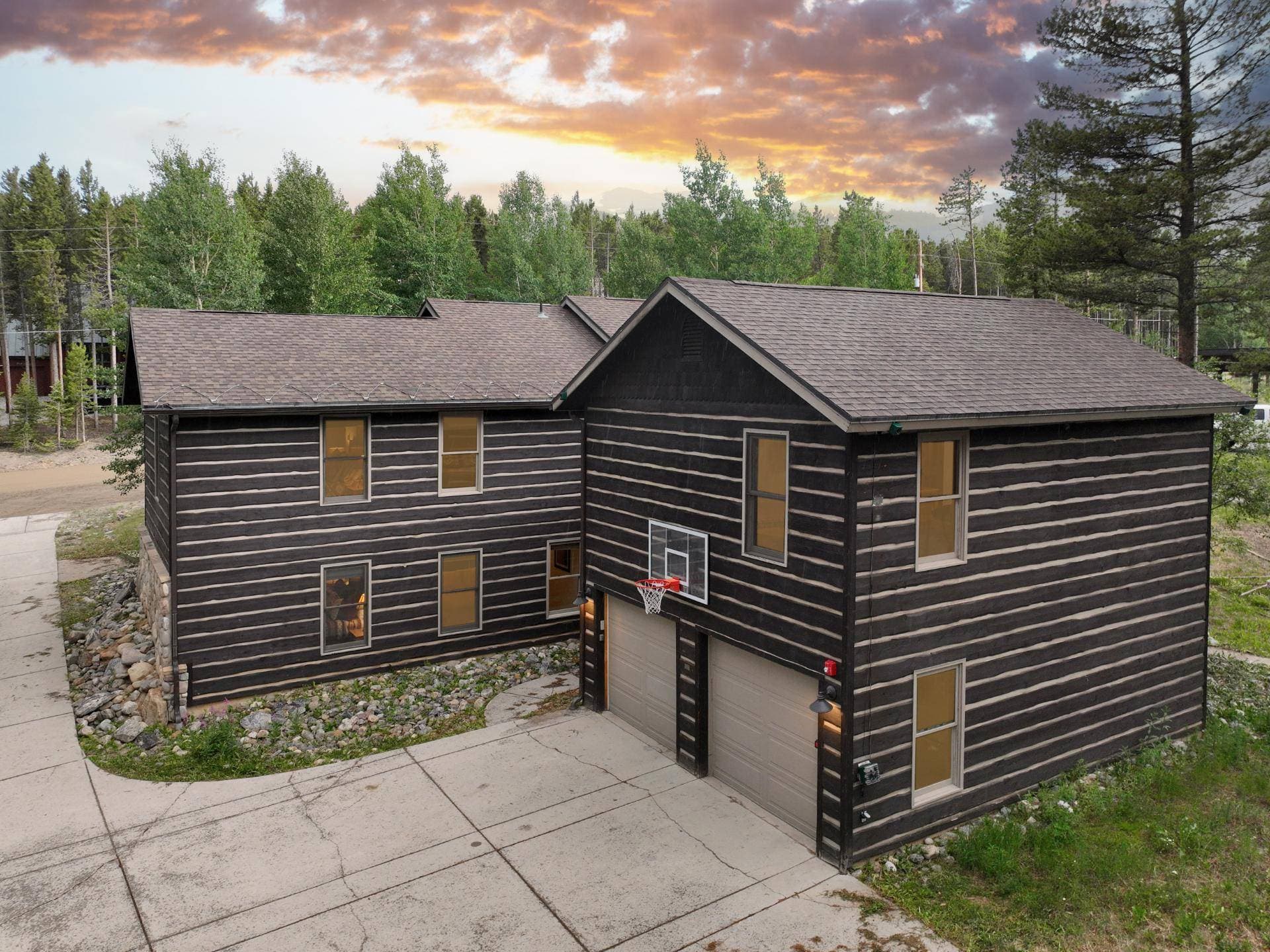 Lodge at Ski Hill - Image 4