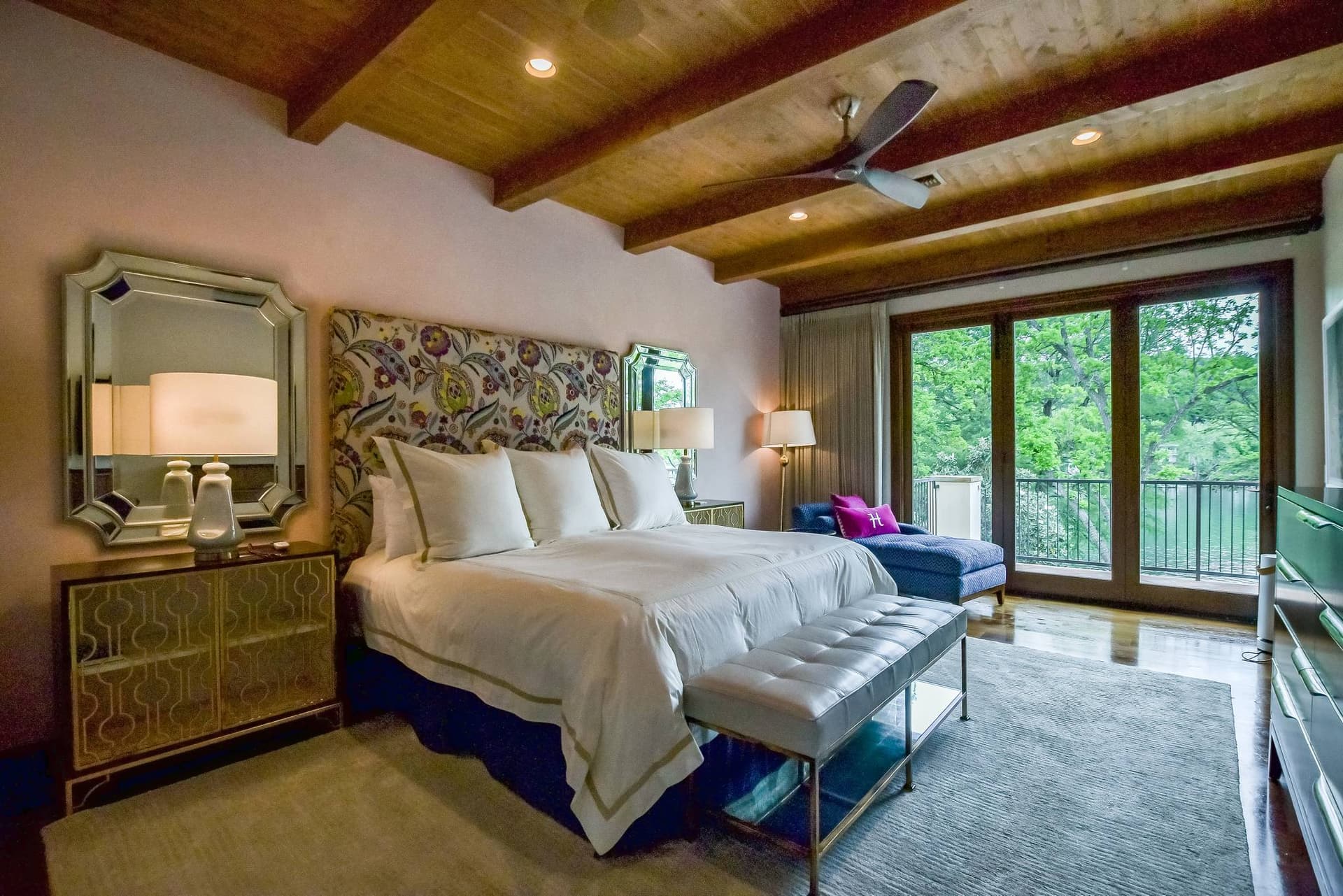 Crown Jewel on Lake Austin - Image 17