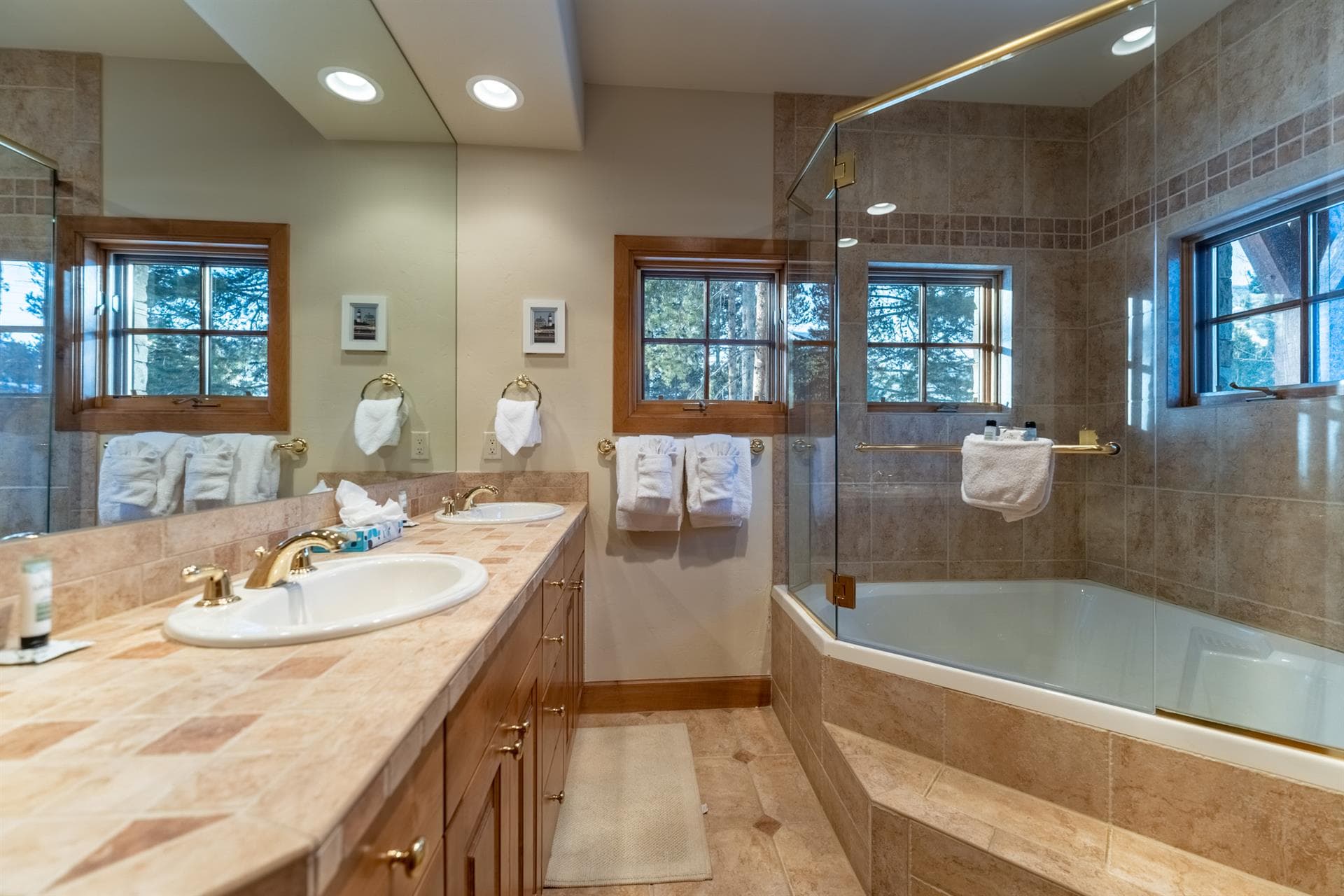 Elk Circle - Image 27