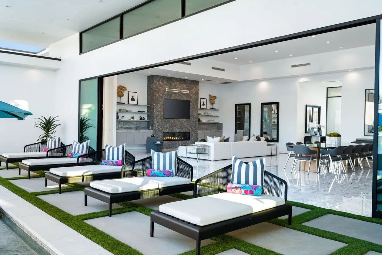 Bravo Villa #4 - Image 44