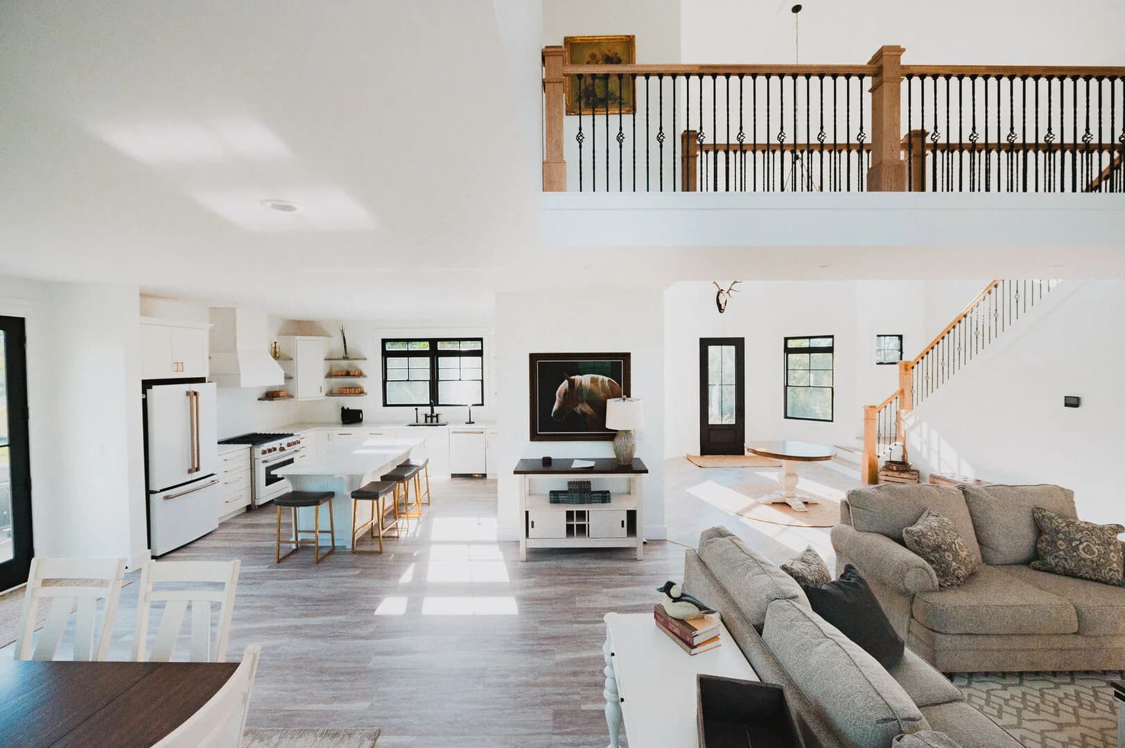 Giuliana Rose FarmHouse - Image 6