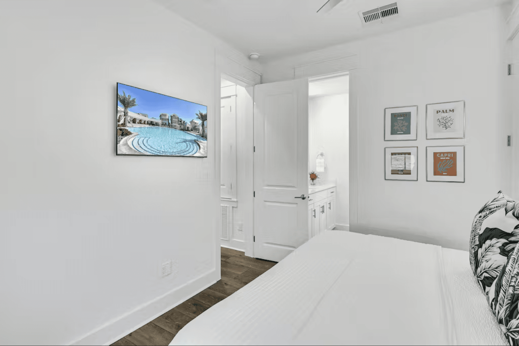 Bikini Bottom - Image 13