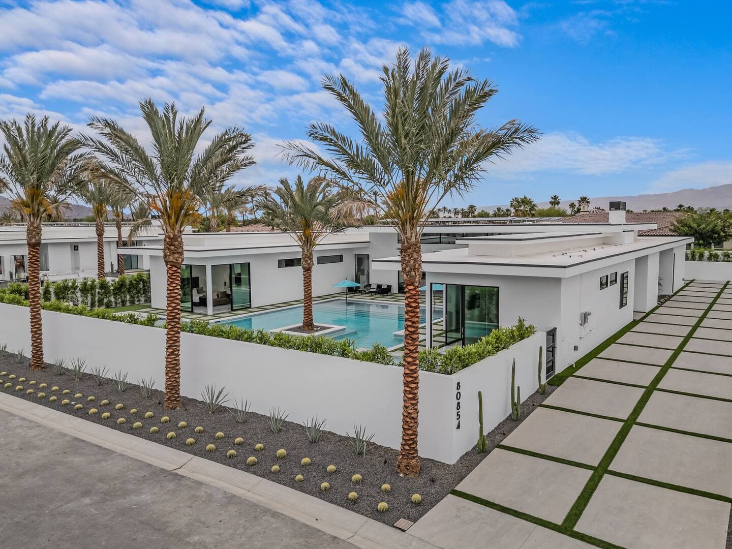 Bravo Villa #3 - Image 1