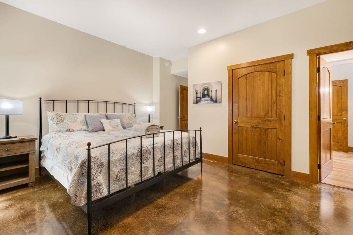 The Huntly Estate - Image 131