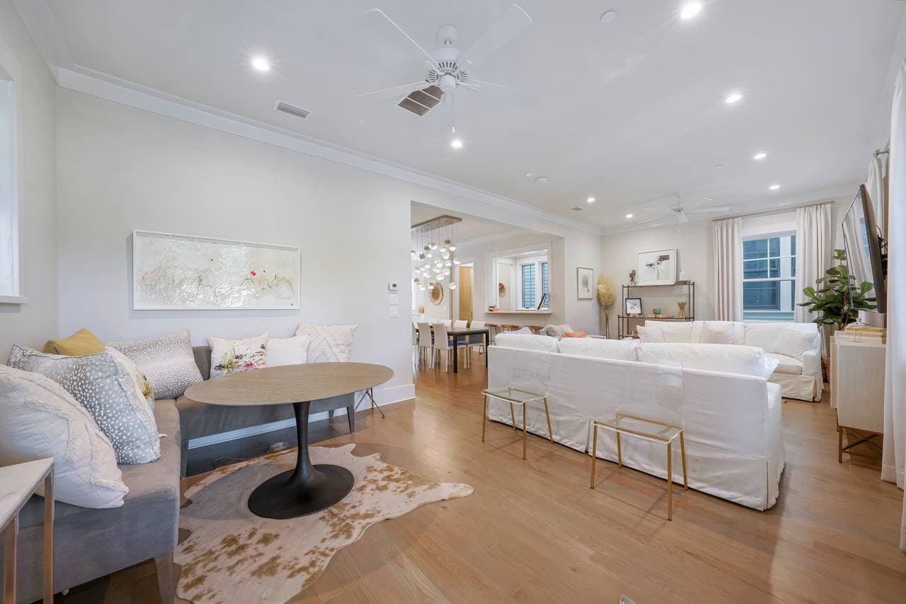 On the Lawn Villa - Image 9