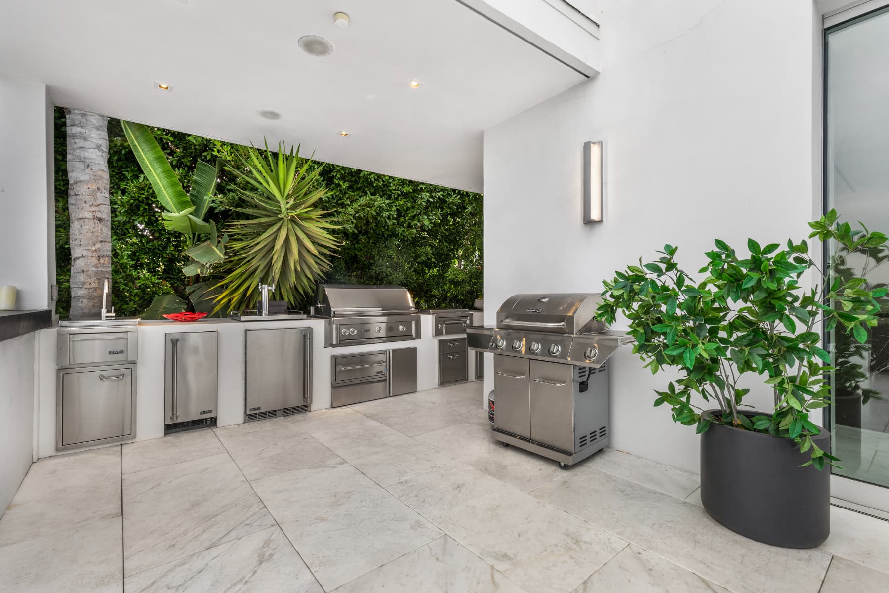 St Ives Modern - Image 42