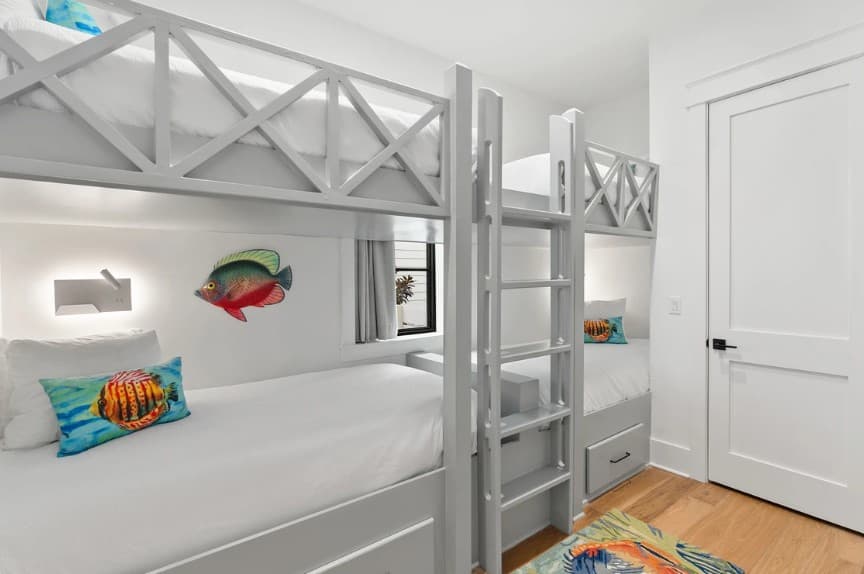 Resorting To Happiness - Image 31