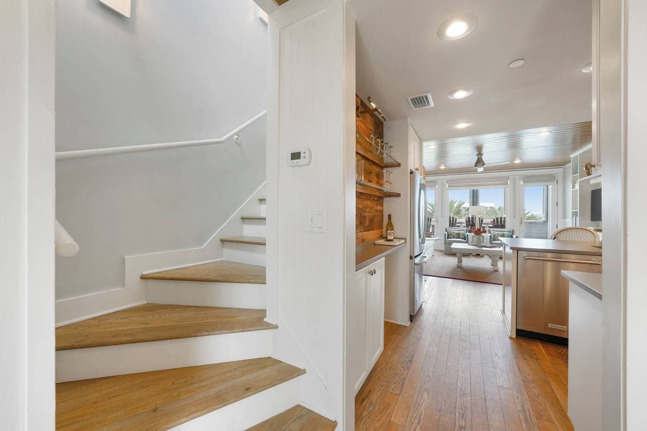 Glorious Morning Home - Image 27