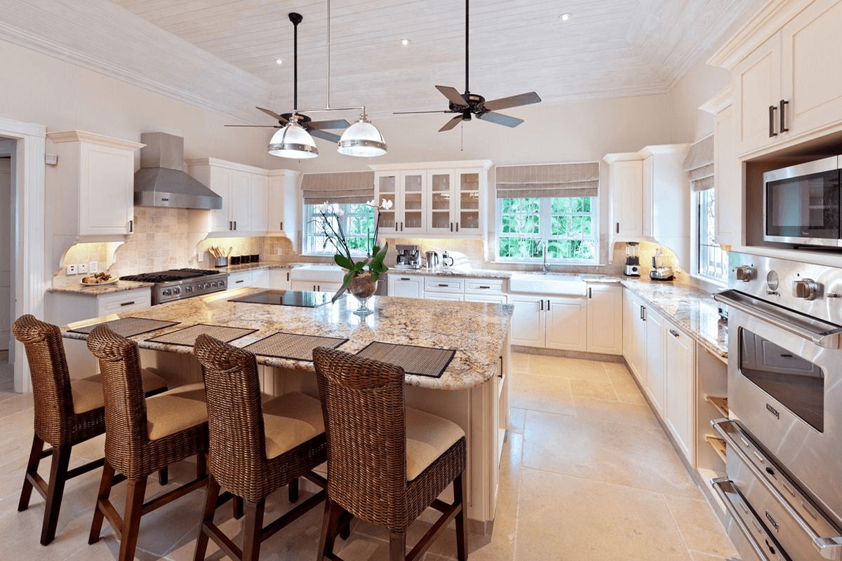 Relaxing Winward - Image 4