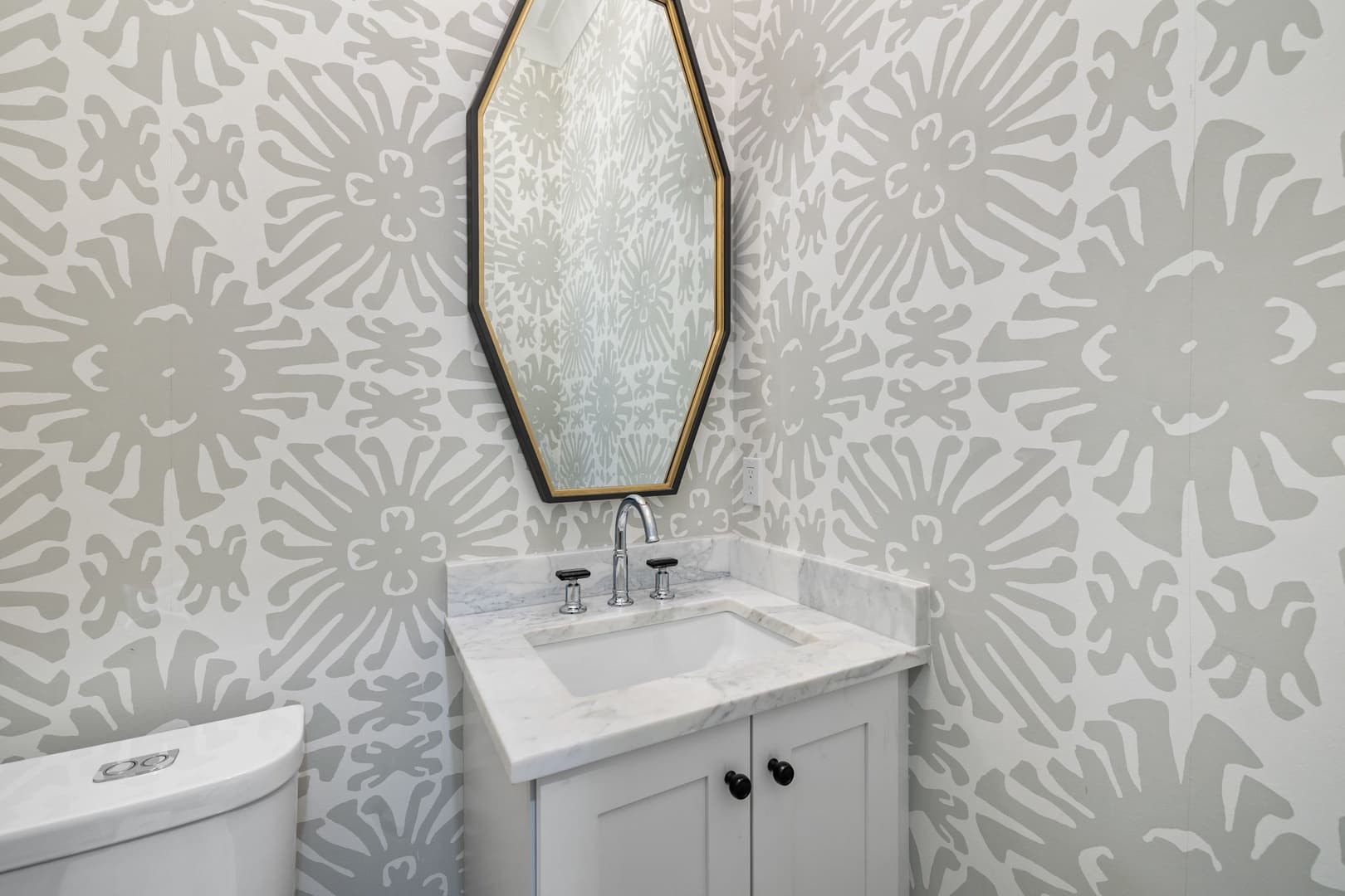 Wild Blue - Image 20