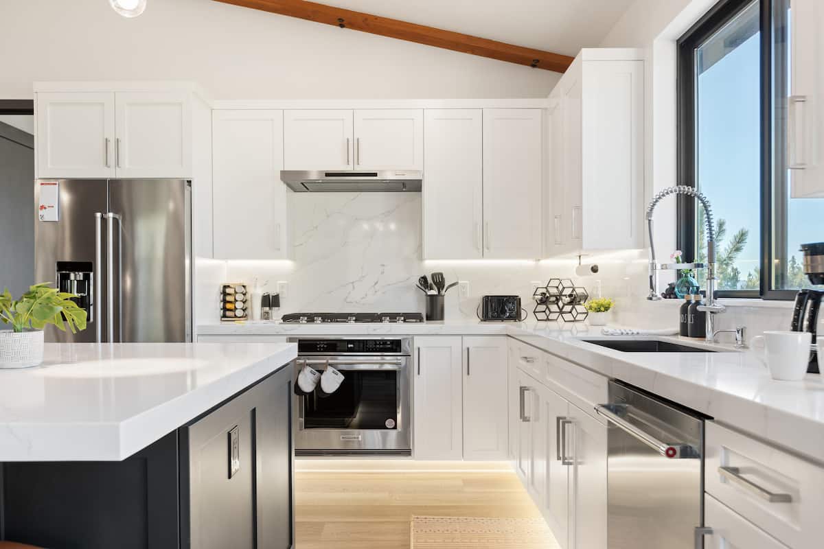 Bear's Retreat - Image 10