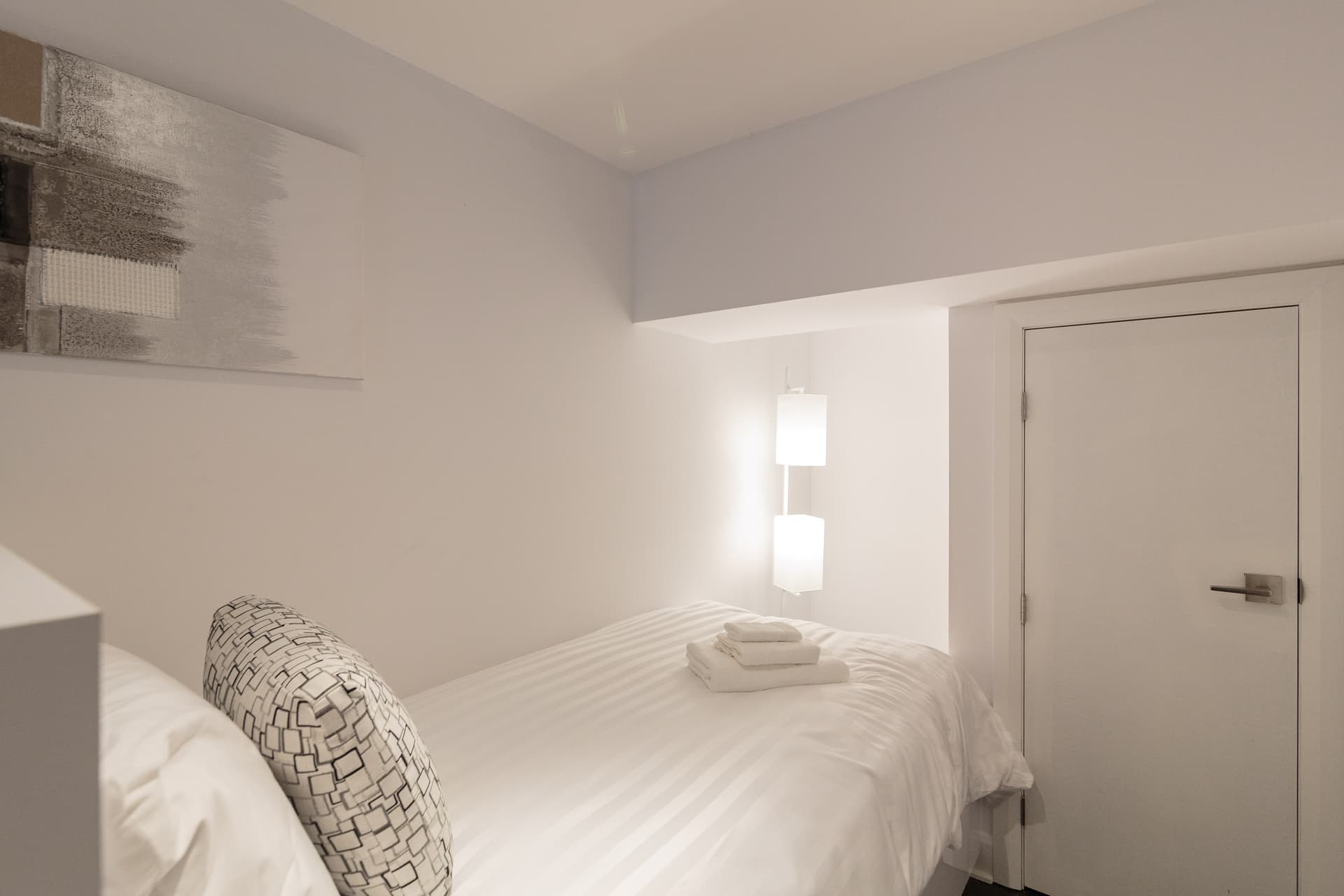 Saint Home - Image 37