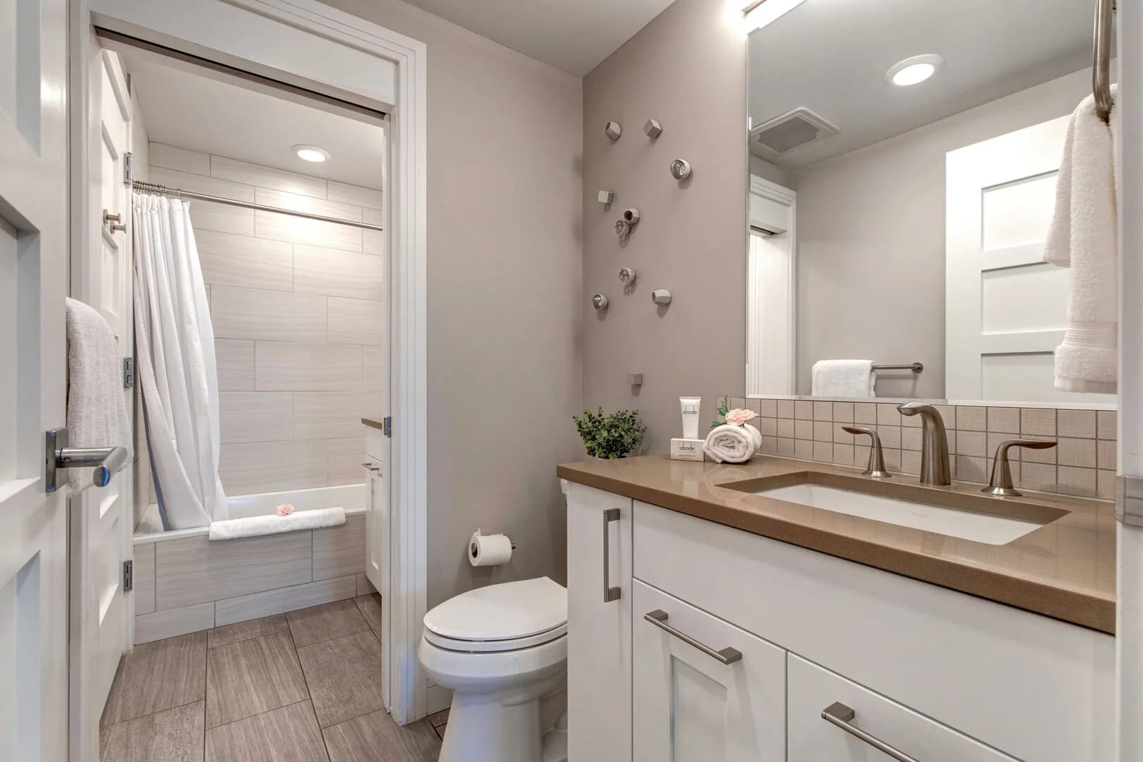 Harvest Home - Image 24