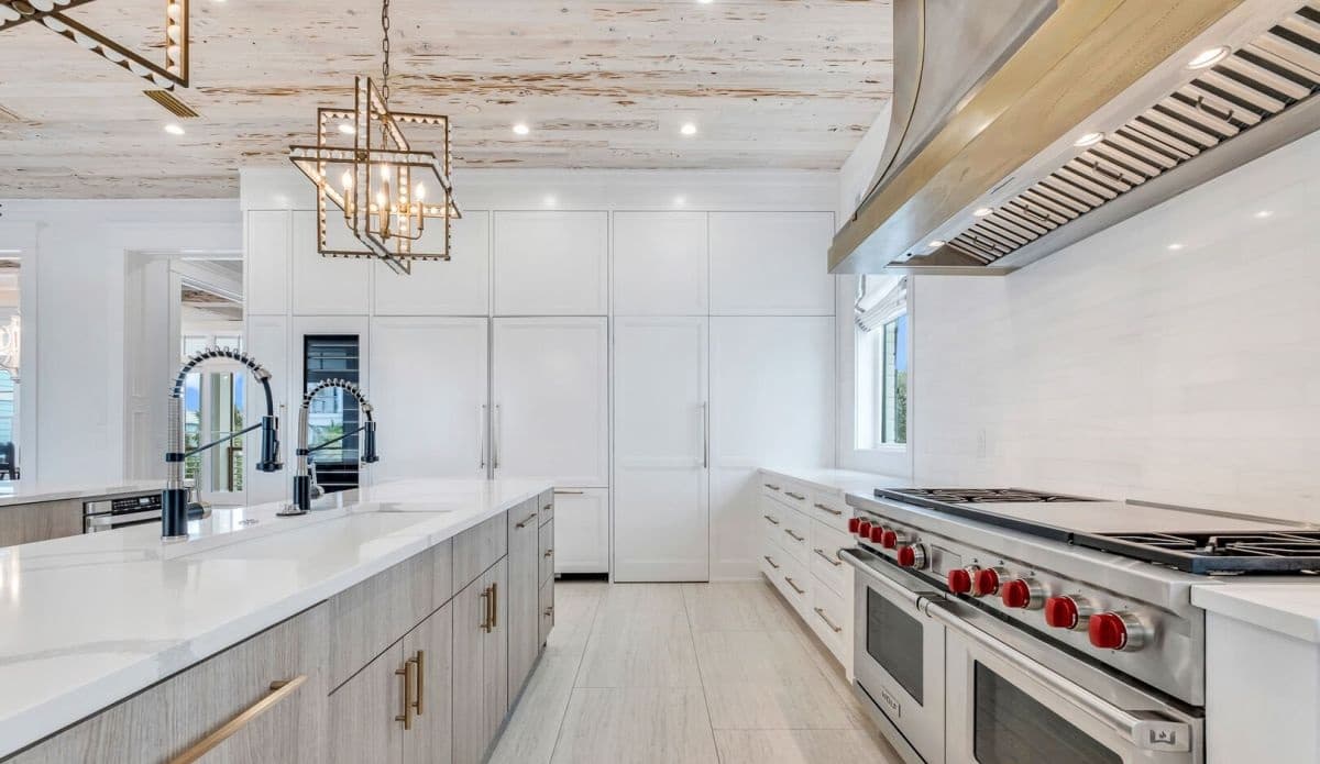 Sapphire Shores - Image 31