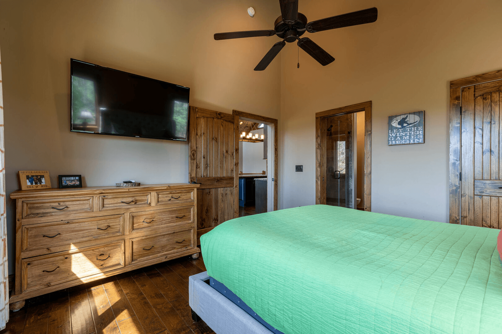 Grandfather Vistas - Image 9