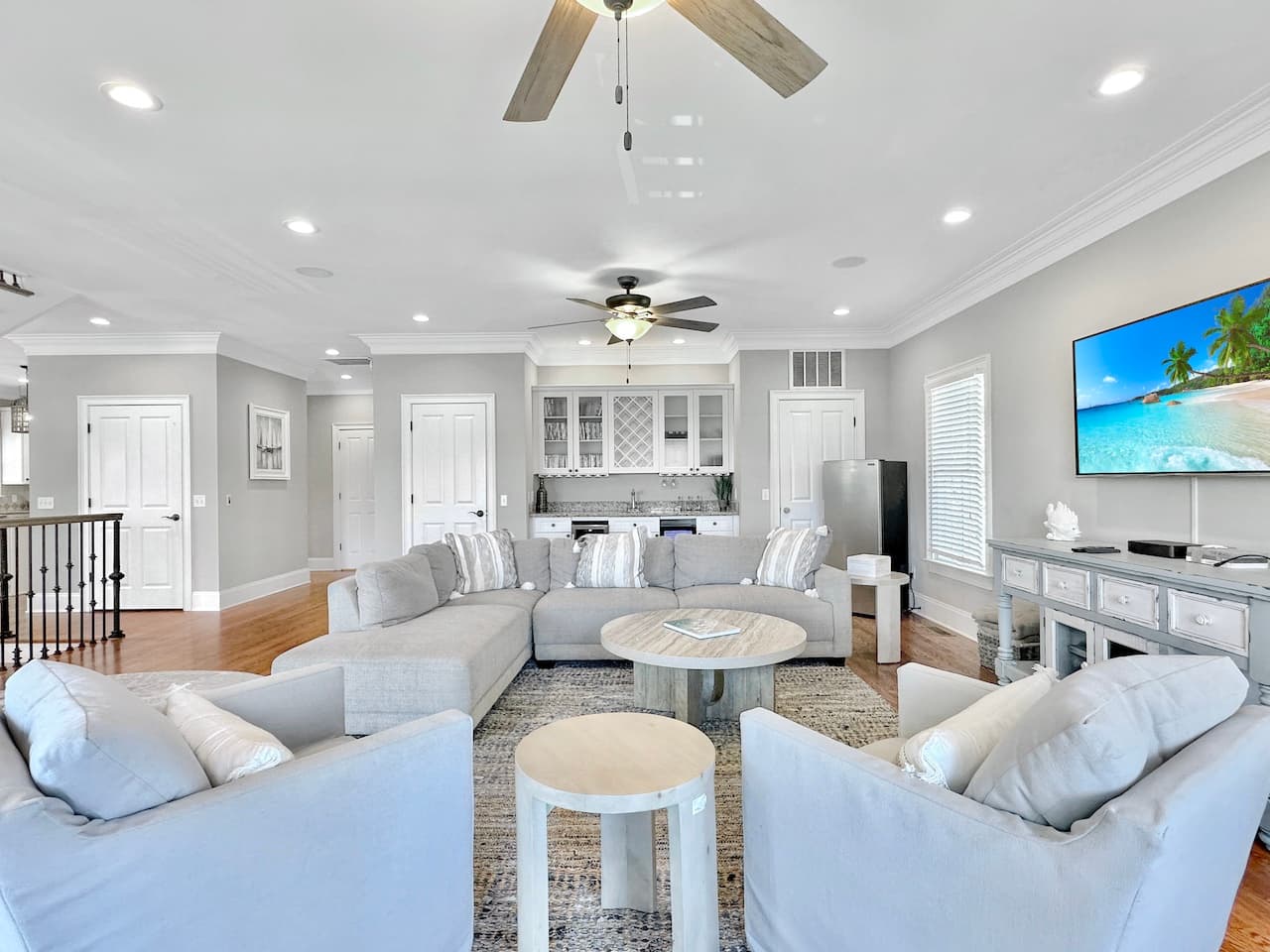 Beach Retreat - Image 15