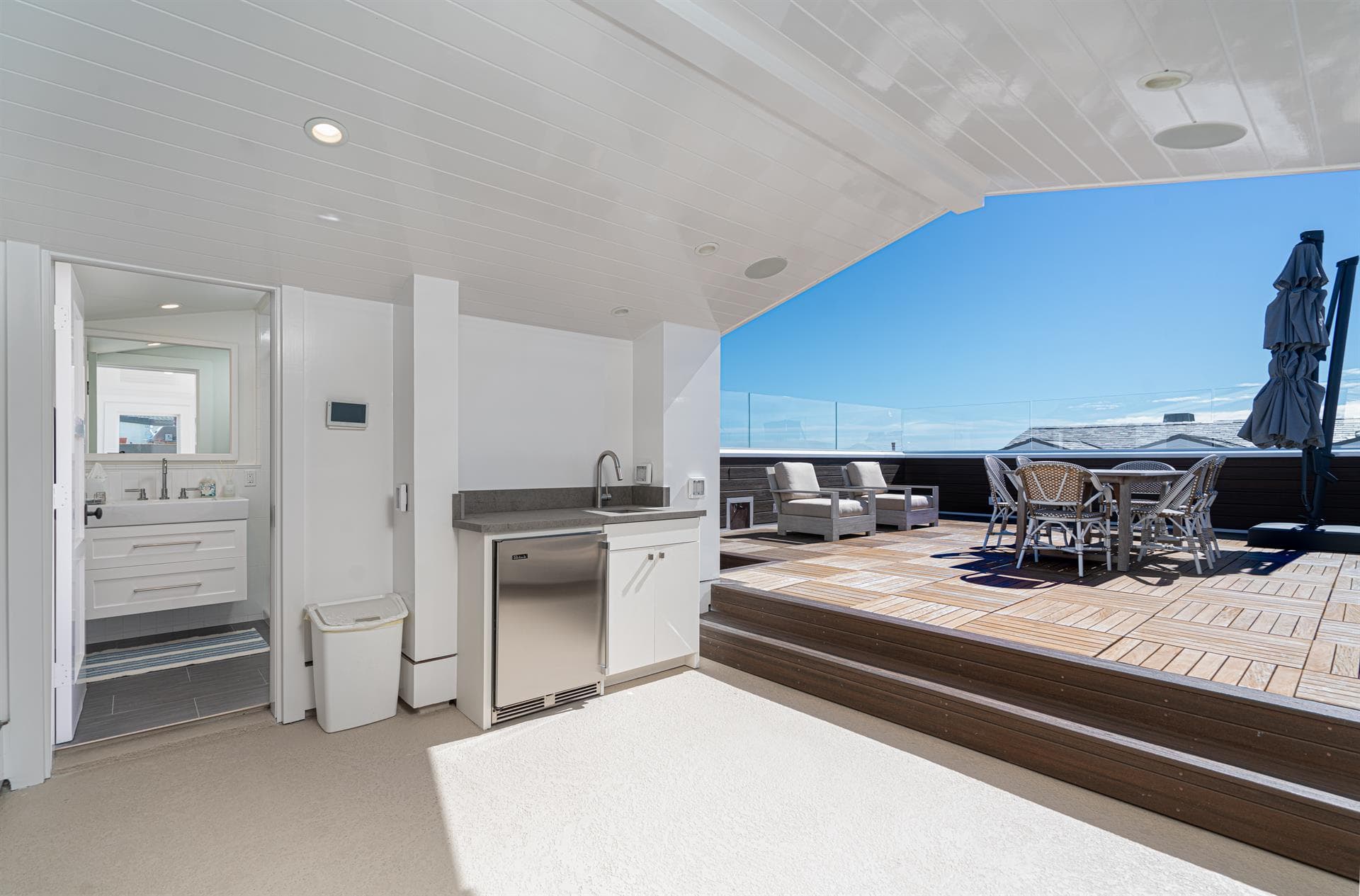 Peninsula Pearl - Image 42