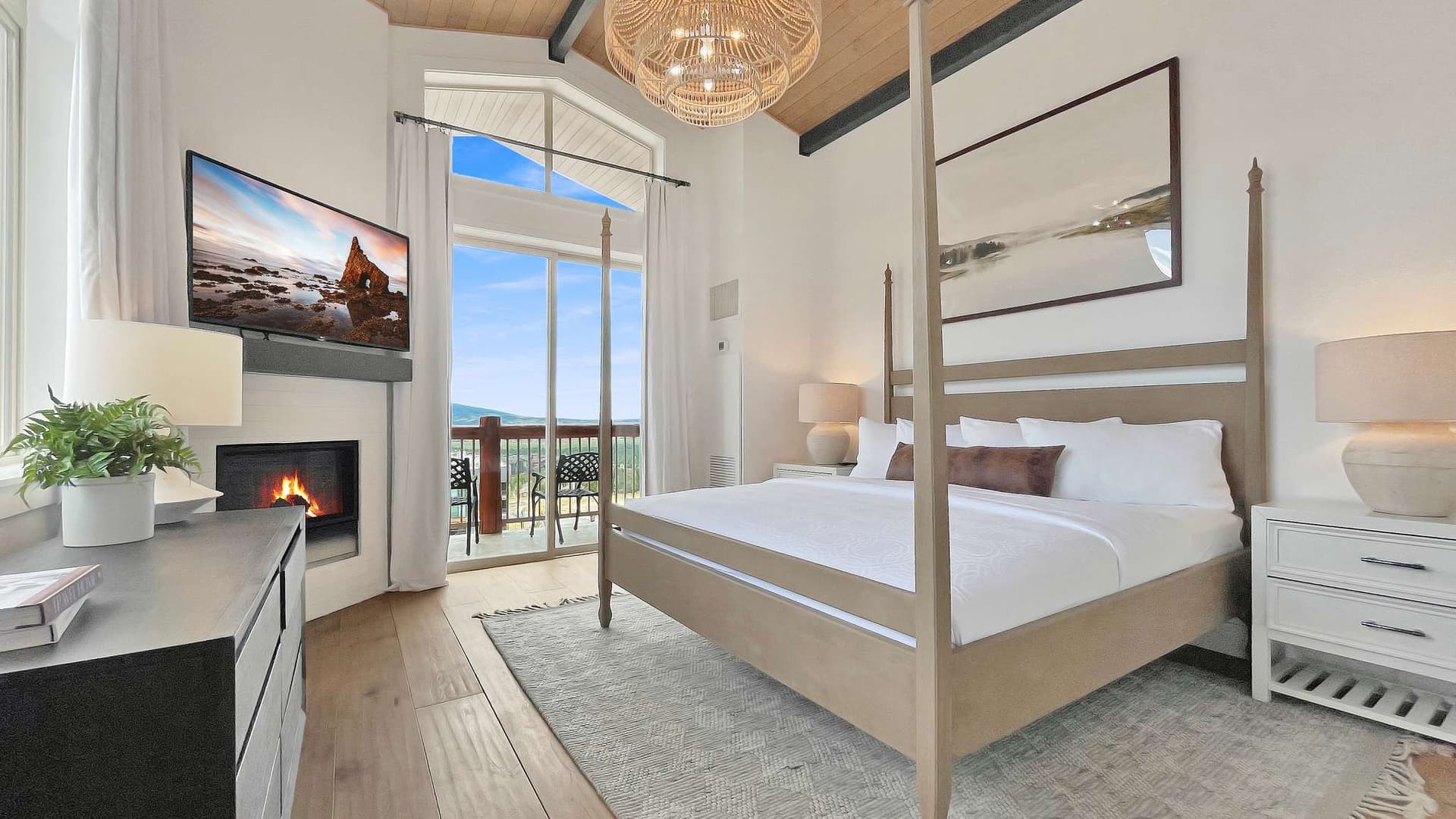 Sneaux Shack - Image 18