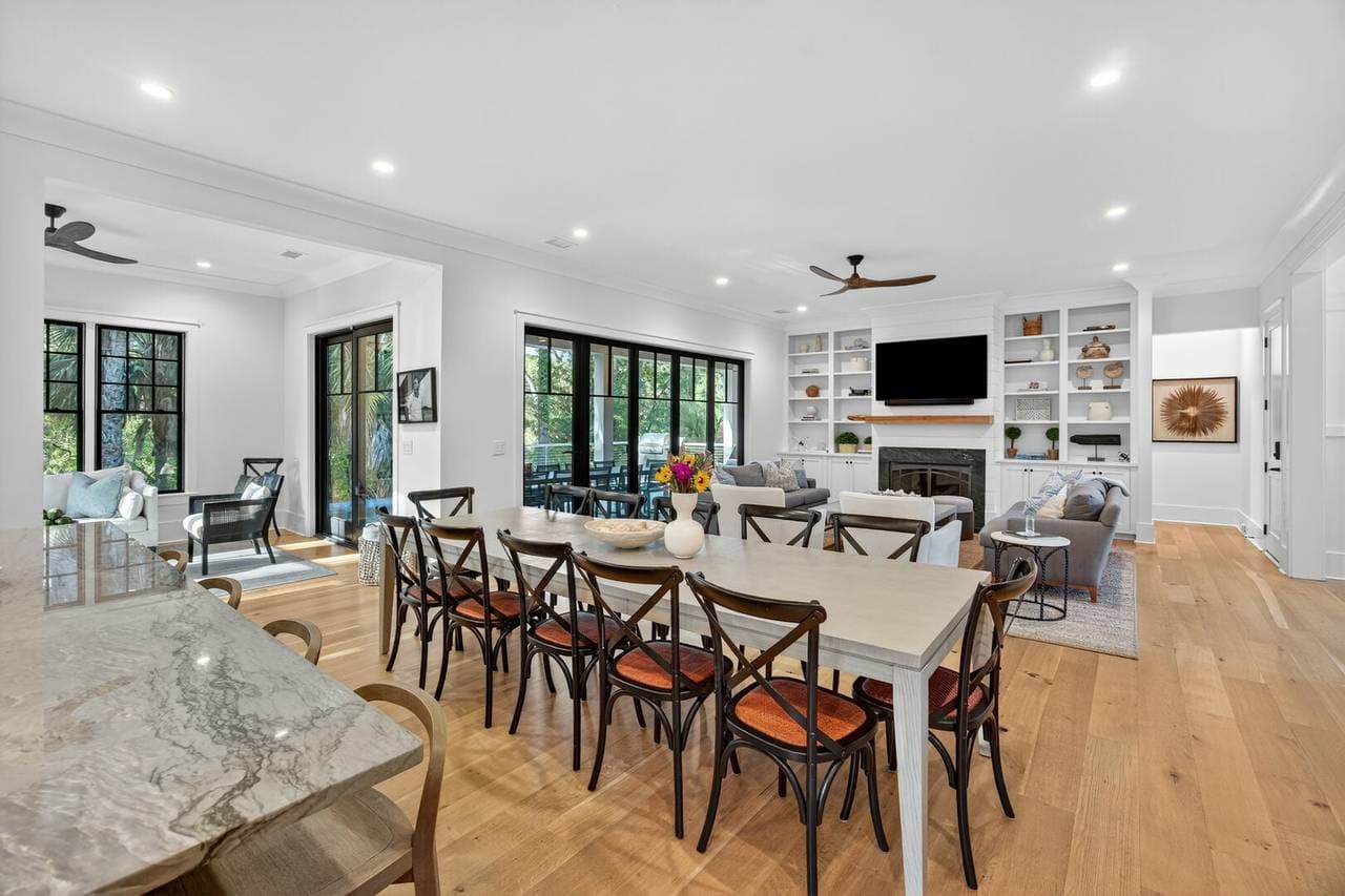 Snowy Egret Lane - Image 13