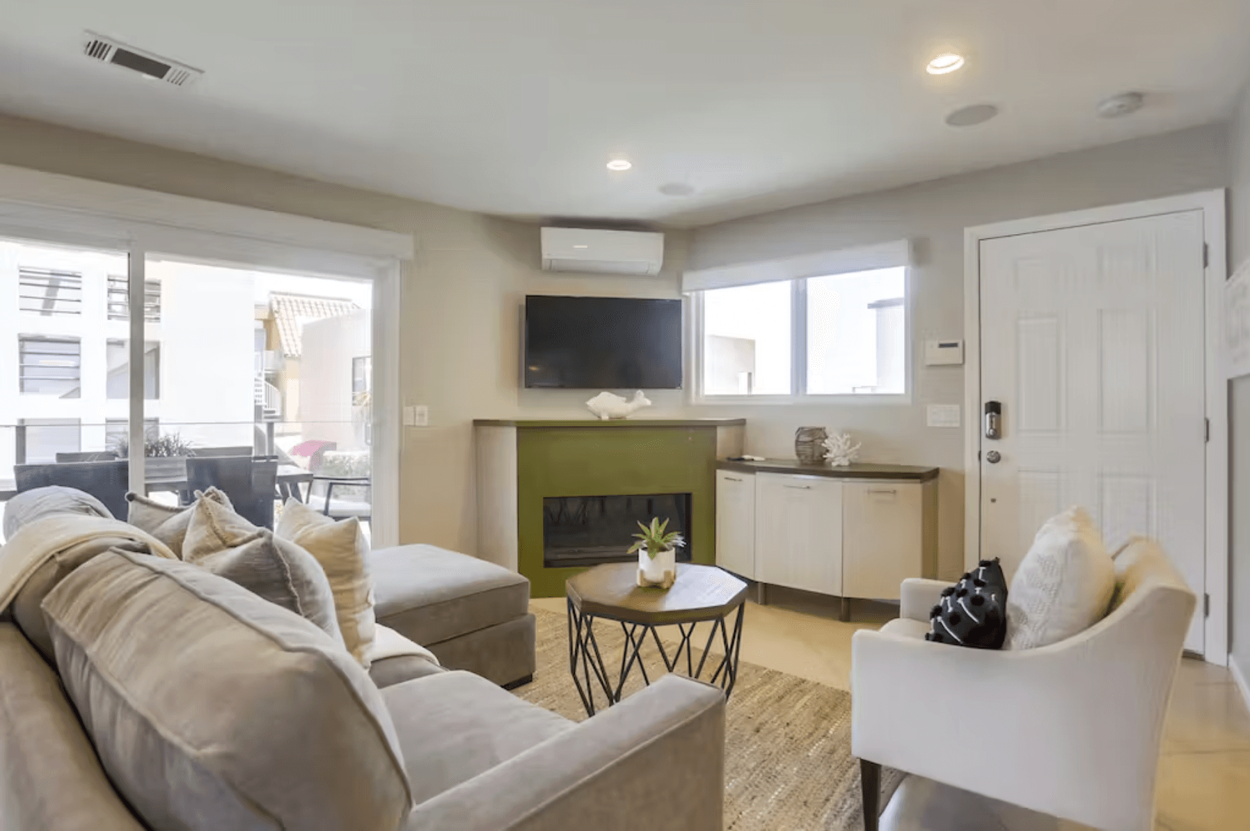 Rockaway Escape - Image 2