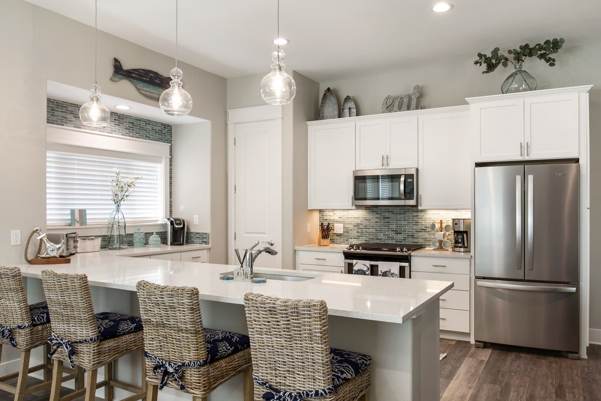 Beach Please Home - Image 3