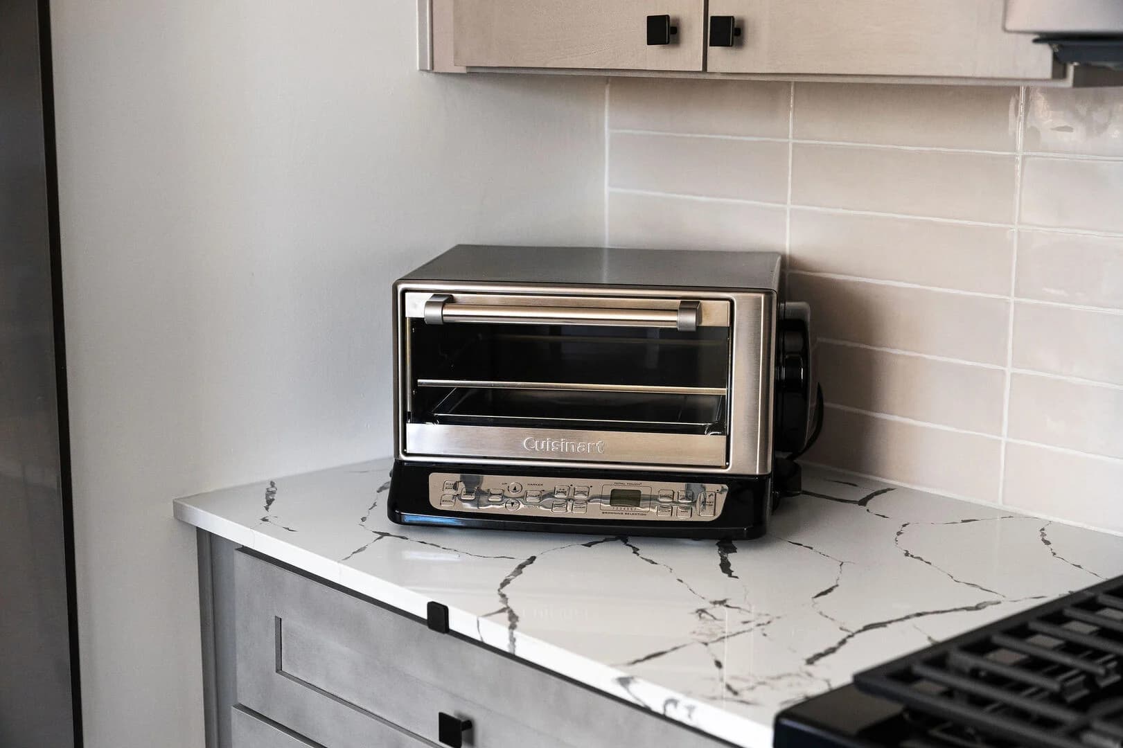 Summit House - Image 9