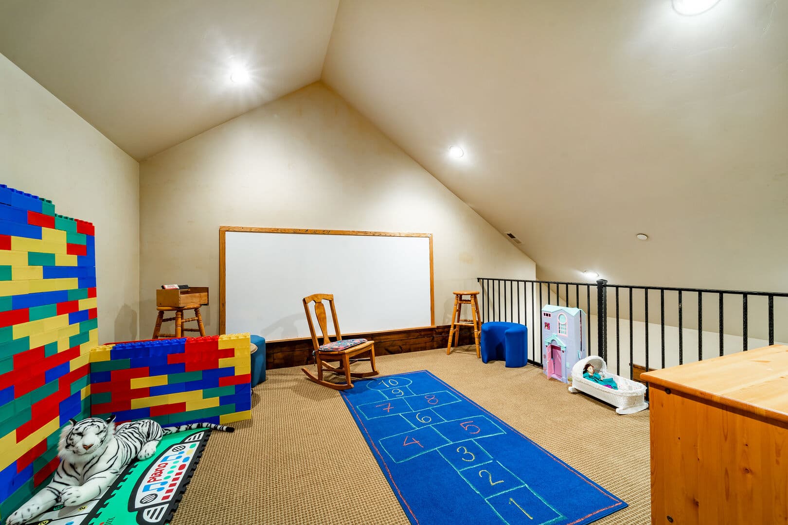 Black Spruce Lodge - Image 31