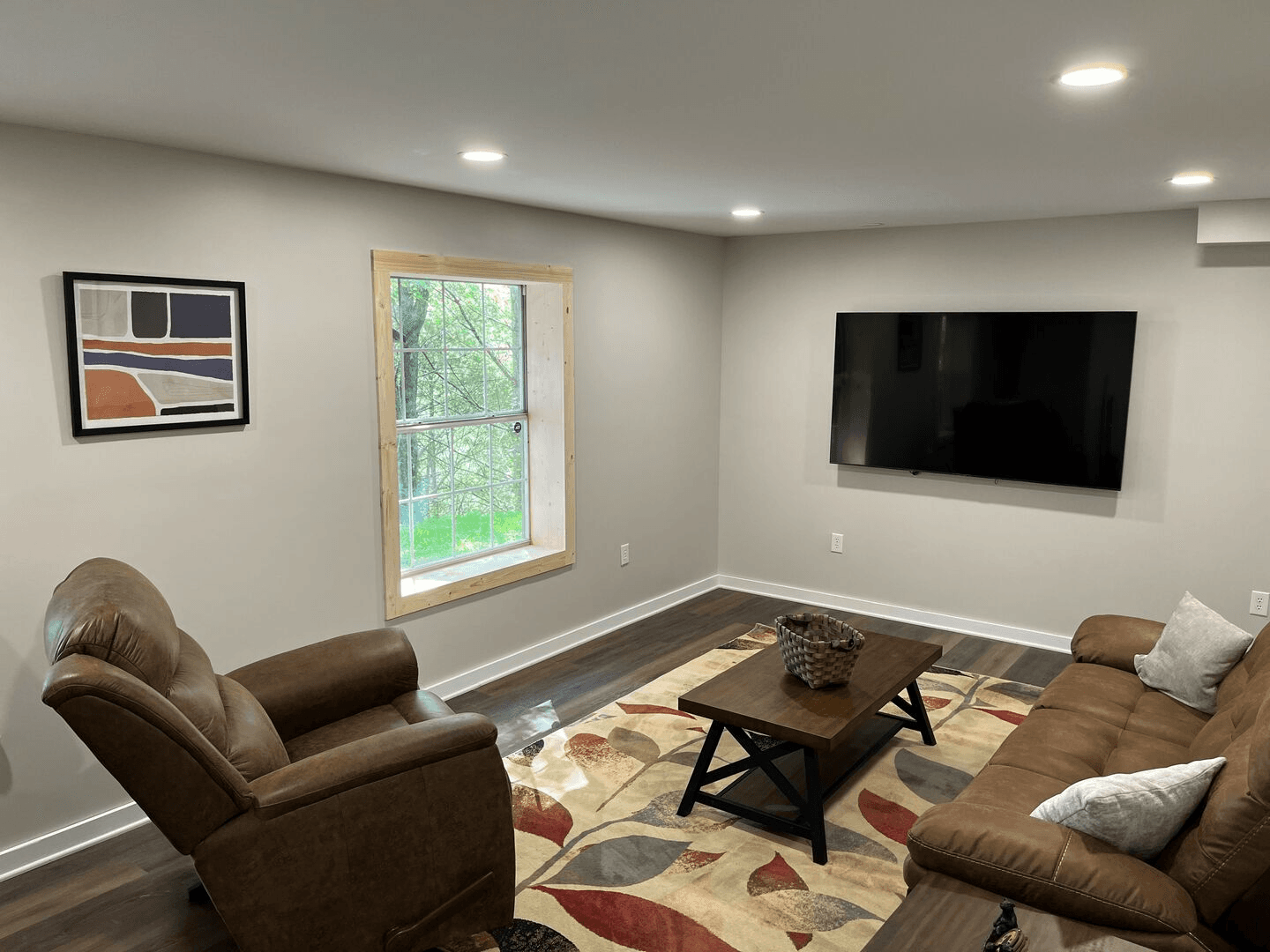 Lazy Bear Inn - Image 19