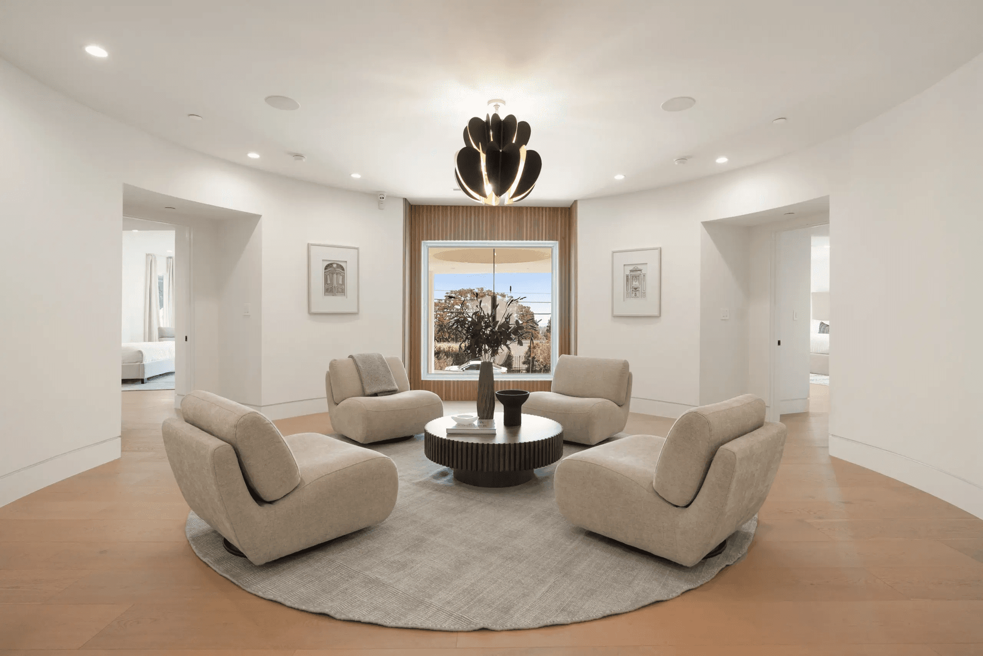 Noble Crest - Image 27