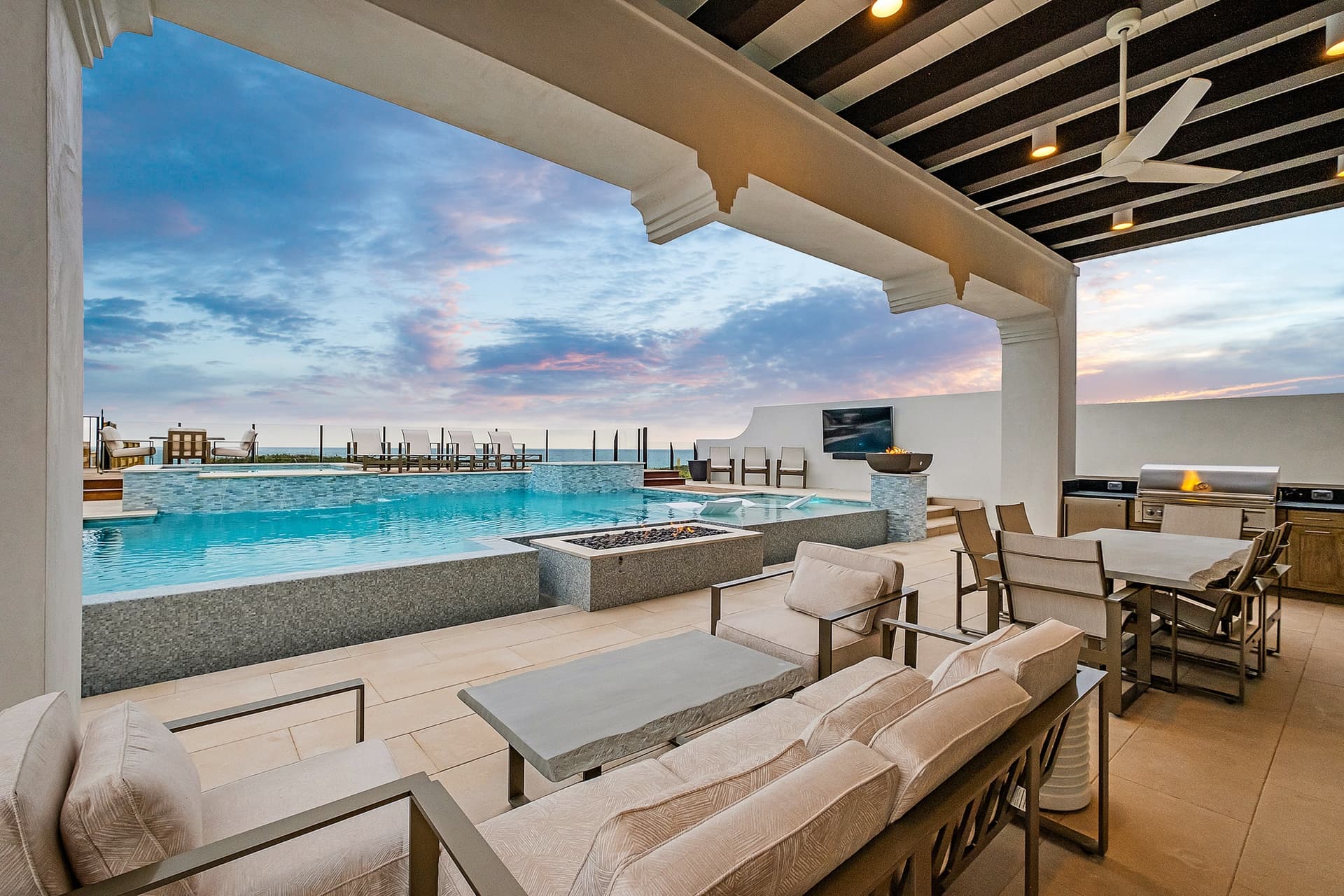 Gulf Front Sanctuary - Image 51