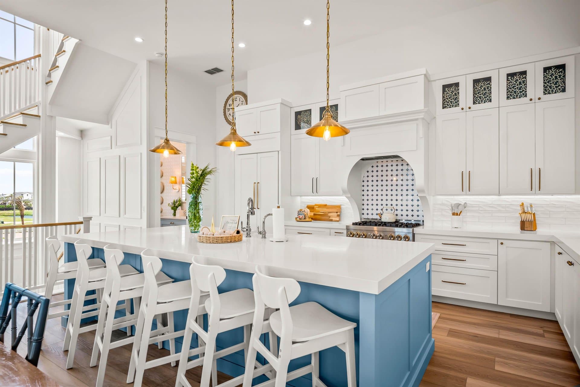 Tide and Seek - Image 30