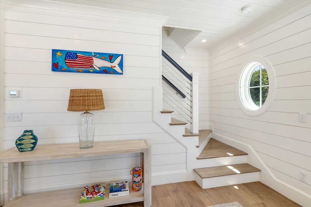 Mayflower Sands - Image 13