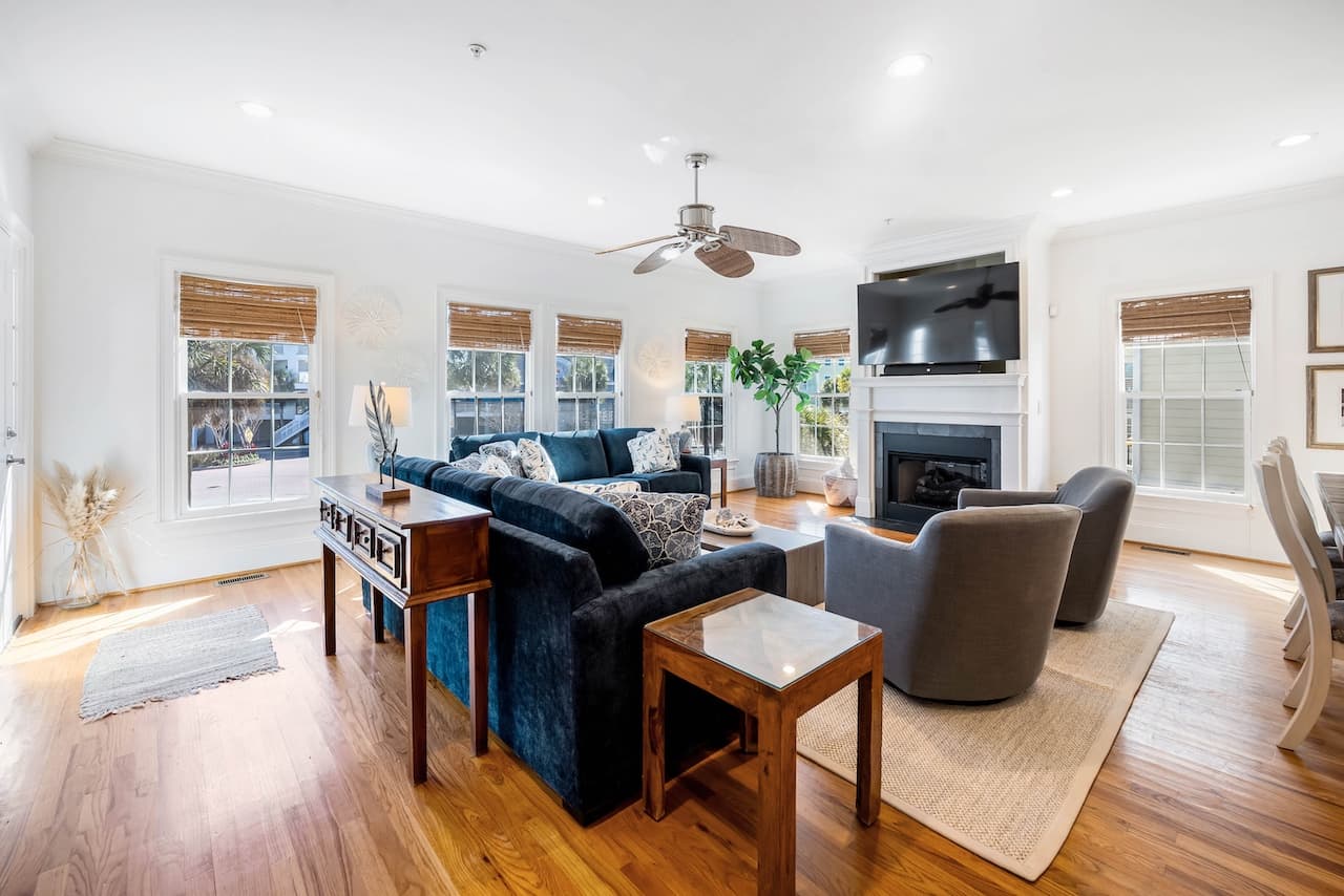 Front Beach Fun - Image 8