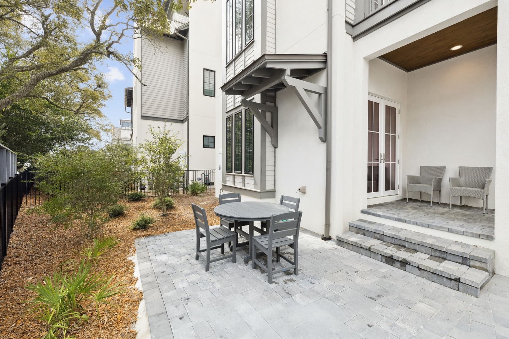 Peacock Place - Image 48