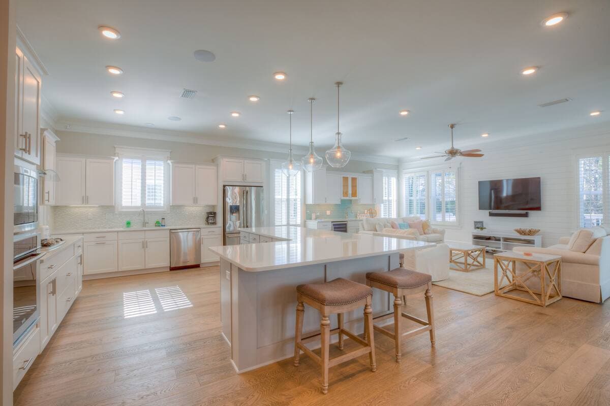 Coconut Cove - Image 12