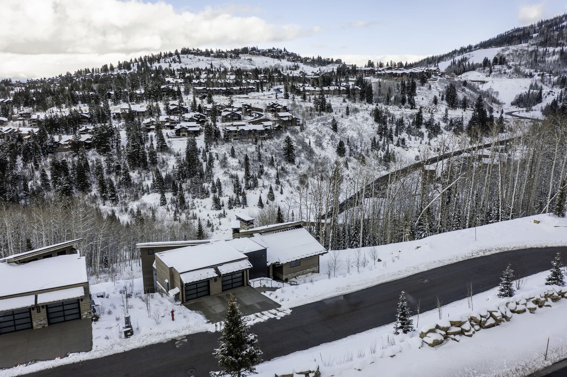 Luxe at Moonshadow - Image 101