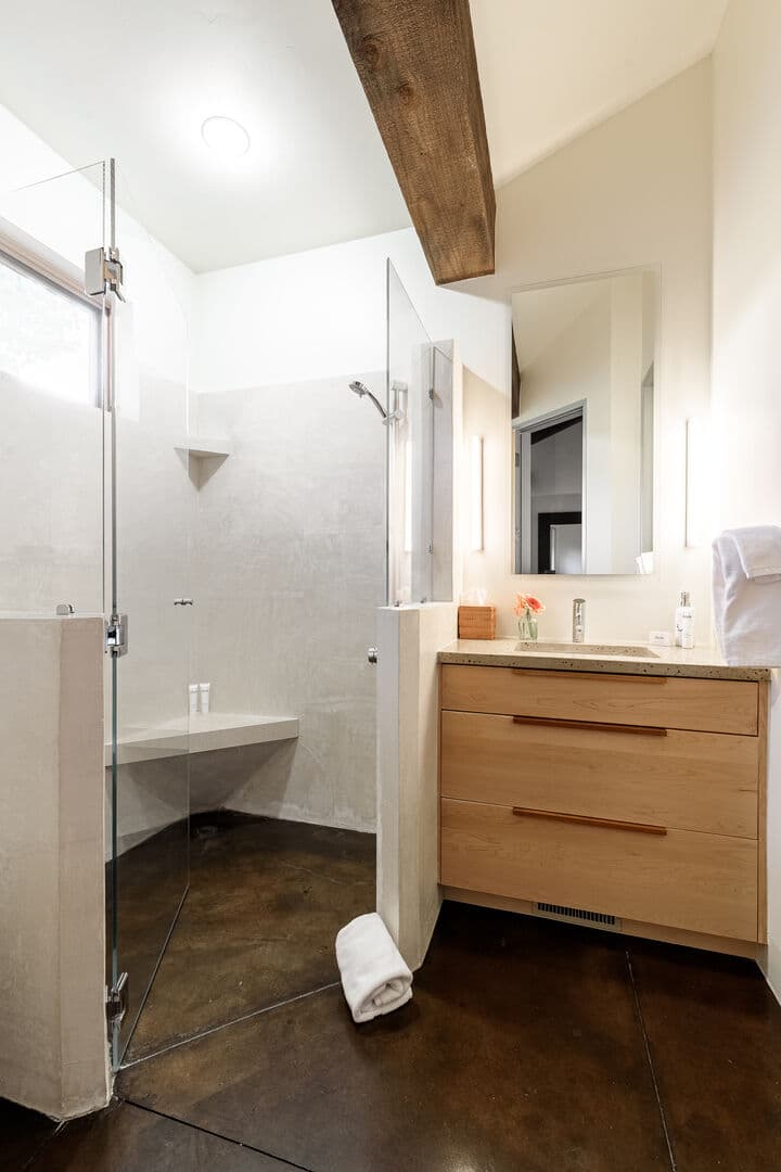 Elkhorn Estate - Image 30