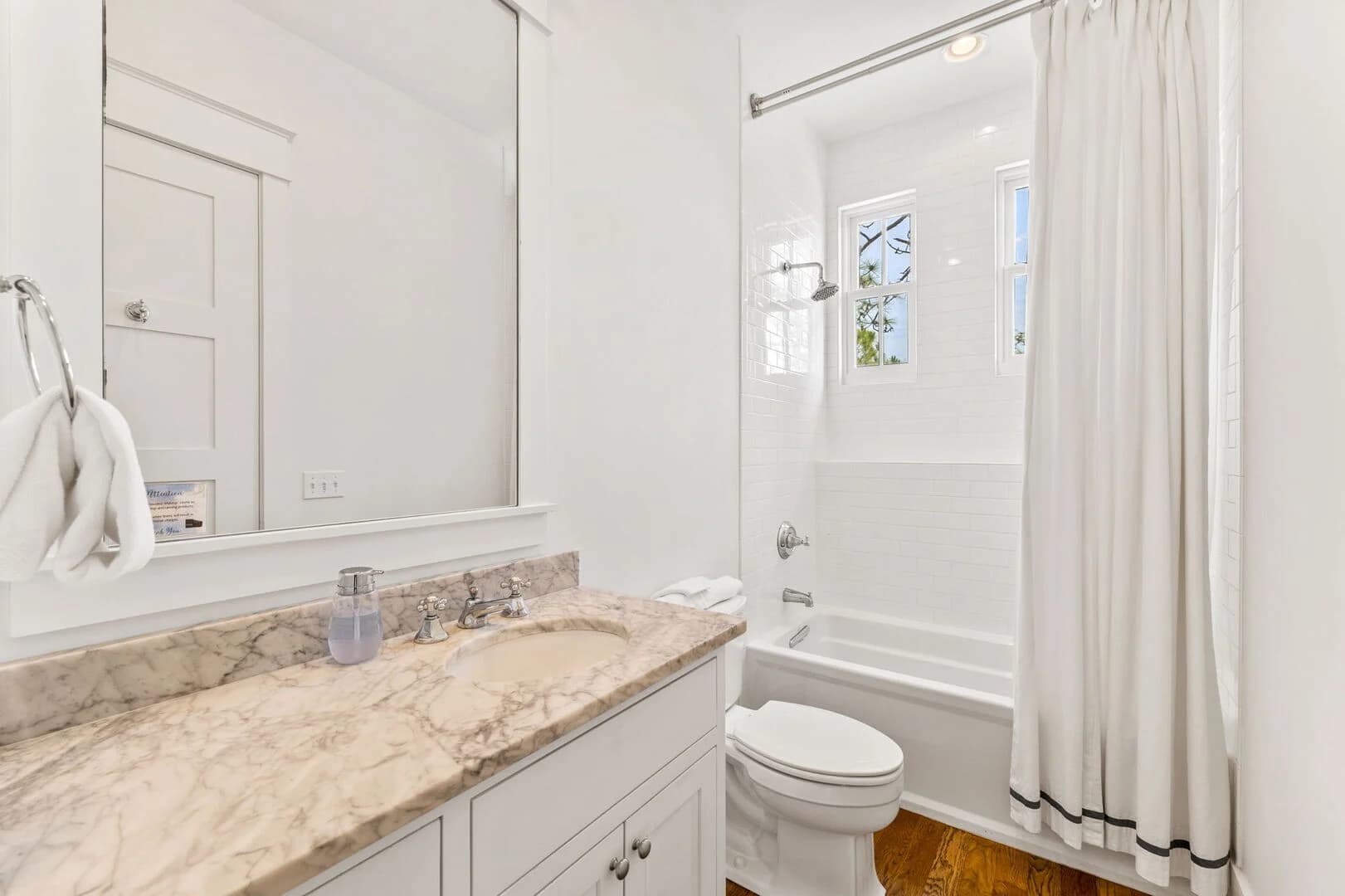 Barkin on 30A - Image 25