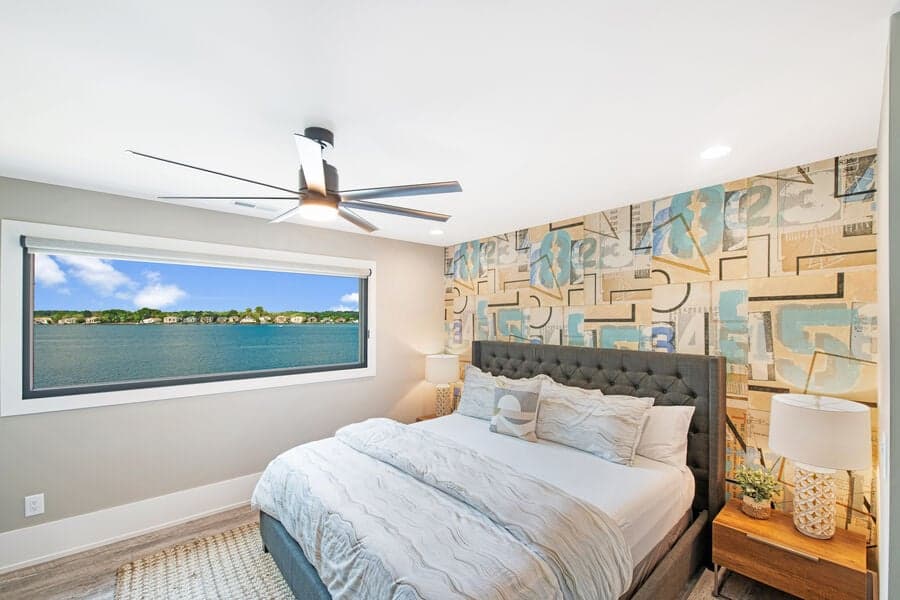 Sterling on Strawpocket - Image 25